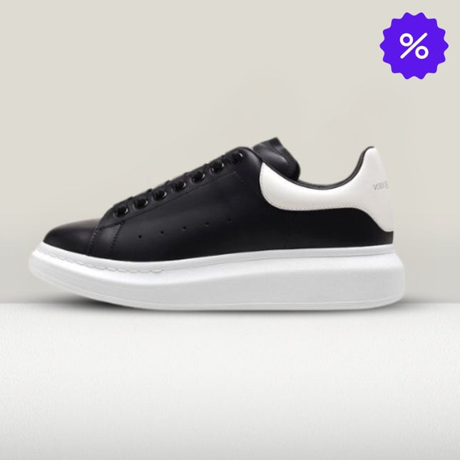 Alexander Mcqueen - Black Leather [FULL - BOX] - ShoeResidenceAlexander Mcqueen PIELE Negru & Alb [FULL - BOX] - ShoeResidenceAlexander Mcqueen PIELE Negru & Alb [FULL - BOX]Alexander Mcqueen36Alexander Mcqueen36adidas alb alexander mcqueenAdidas Alb McQueenadidas alb mcuqeen1
