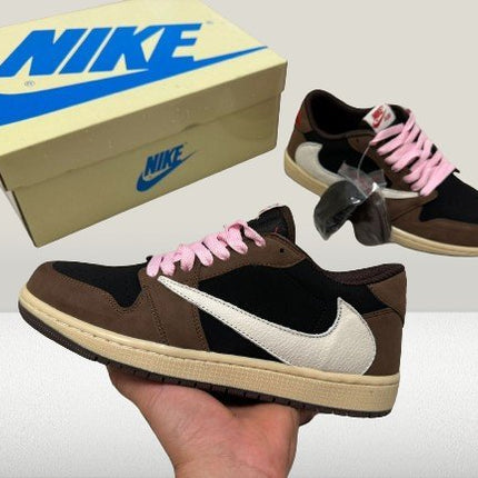 Dunks Low Reverse - Travis [REDUCERE] - ShoeResidenceDunks Low Reverse - Travis [REDUCERE] - ShoeResidenceDunk Reverse Travis, Nike Dunk Reverse Travis, Nike, Dunk, Reverse Travis, Maro, Dunk Maro, Dunk Reverse Travis, Dunk la reducere, Dunk România, Dunk ieftini, Dunk de vânzare, Dunk bărbați, Dunk femei, Dunk damă, Dunk Reverse Travis România, Dunk modele, Dunk drip, Dunk la modă, adidași Dunk, adidași bărbați Dunk, adidași Dunk copii, Dunk Reverse Travis Maro, Nike Dunk Reverse Travis, Dunk R