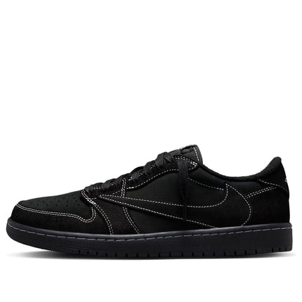 Dunks Low Black-Travis