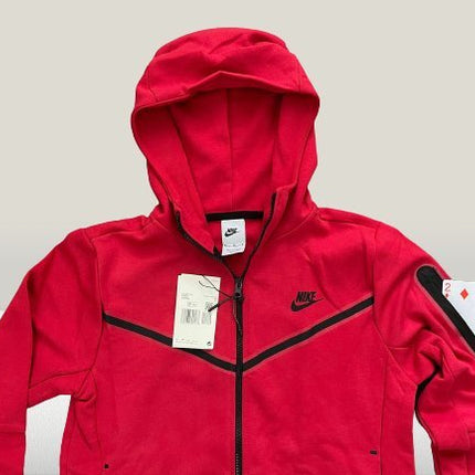 Tech Fleece Red 2023 [Full - Set] - ShoeResidenceTech Fleece Roșu Model - 2023 [SET COMPLET] - ShoeResidenceNike Tech Fleece Roșu trening compleu red haine hanorac pantalon set complet barbati dama unisex compleu trening rosu bumbac hanorac pantalon copii replica nou romania de vanzare bluza compleu COMPLEU BARBATI PRODUS NOU DE VANZARE TRENING ROMANIA ROSU NIKE TECH ROSU NIKE TECH COPII NIKE TECH BARBATI NIKE TECH DE COPII NIKE TECH DAMA NIKE BUMBAC TECH HANORAC PANTALON SHOERESIDENCENike TechS