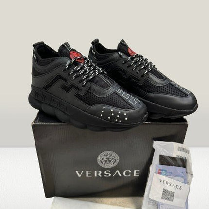 Versace Chain Reaction Black [FULL - BOX] - ShoeResidenceVersace Chain Reaction NEGRU [FULL - BOX] - ShoeResidenceVersace Chain Reaction NEGRU, Versace ADIDASI, Versace Pantof, Versace PANTOFI, Unisex, Adulti, Barbati, Dama, Copii, adidasi versace, adidasi versace chain reacton negru, adidasi versace barbati, versace romania, PANTOF VERSACE, PANTOFI VERSACE, PANTOFI VERSACE NEGRU, SNEAKER VERSACE, VERSACE CHAIN REACTION BLACK, VERSACE CHAIN REACTION PANTOF, VERSACE NEGRU, ADIDASI VERSACE NEGRU, 