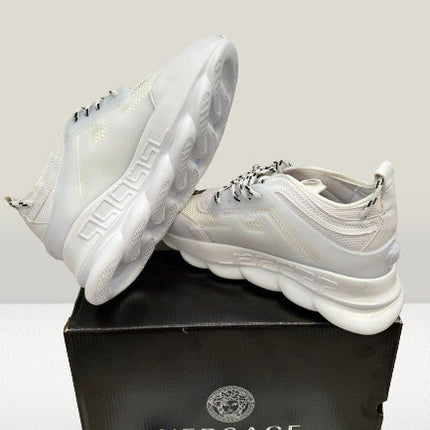 Versace - Chain Reaction White [FULL - BOX] - ShoeResidenceTrendy Versace Chain Reaction White streetwear lookVersace36adidas versaceAdidas Versace Chainadidas versace chain reaction10